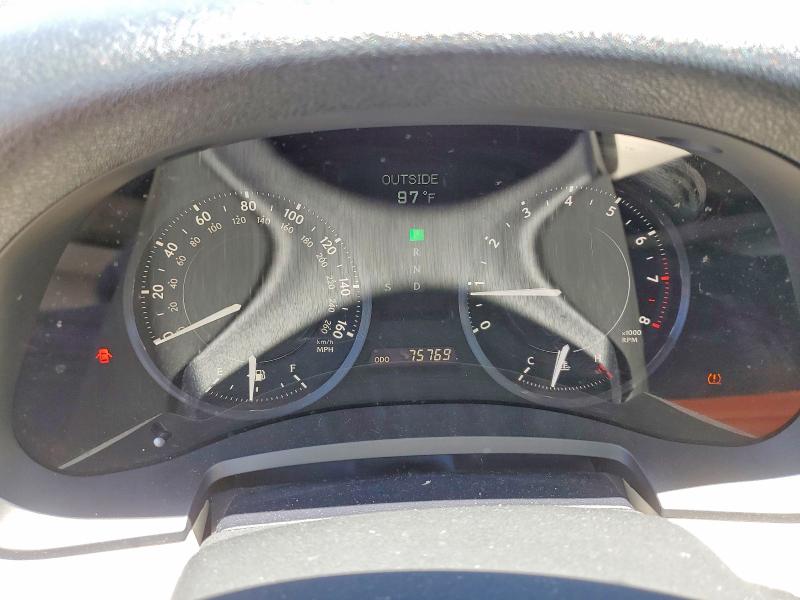 Foto 9 de la subasta – 2010 LEXUS IS con VIN JTHFF2C22A2514065