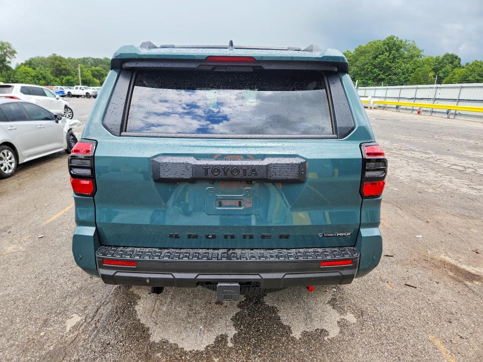 Photo 6 from auction – 2026 TOYOTA 4RUNNER with VIN JTEVB5BR7T5040331