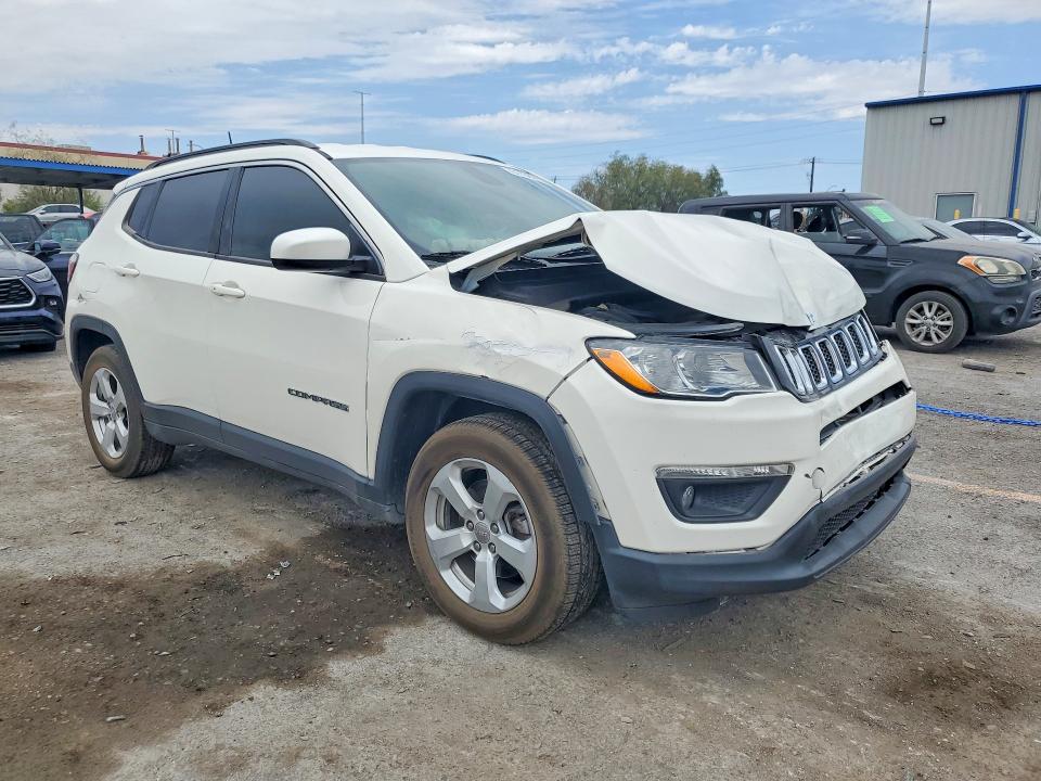 Photo 4 from auction – 2018 JEEP COMPASS with VIN 3C4NJCBB2JT489511