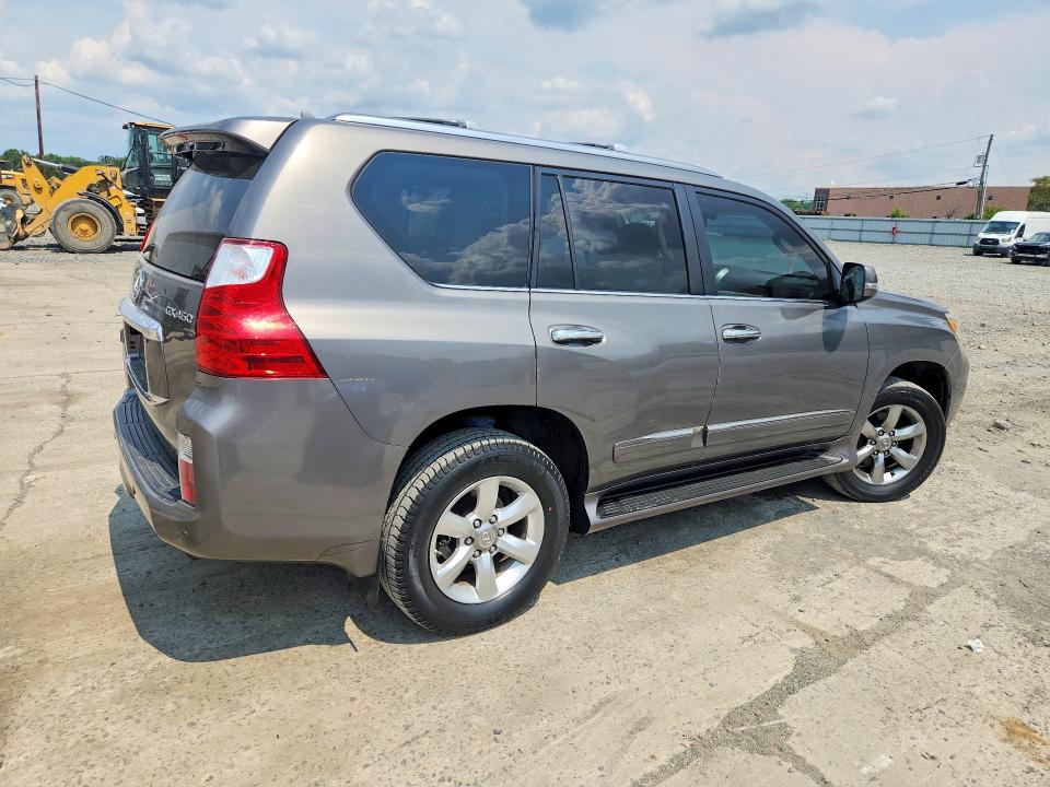 Photo 3 from auction – 2013 LEXUS GX with VIN JTJBM7FX6D5057822