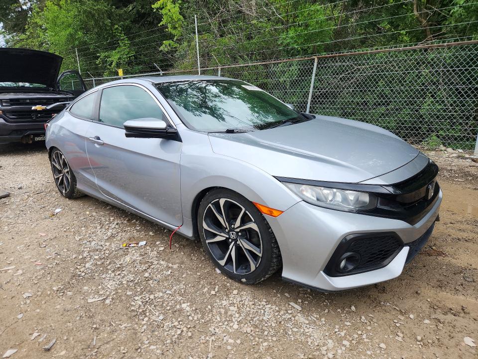 Photo 4 from auction – 2017 HONDA CIVIC with VIN 2HGFC3A57HH751554