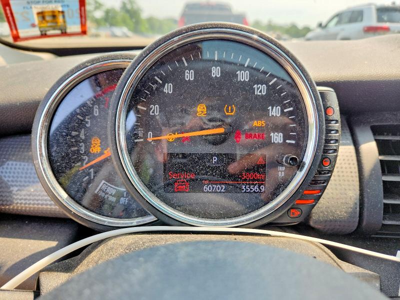 Photo 9 from auction – 2017 MINI COOPER with VIN WMWXU1C50H2E18123