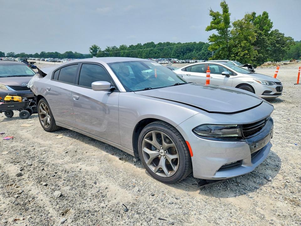 Photo 4 from auction – 2017 DODGE CHARGER with VIN 2C3CDXHGXHH584222