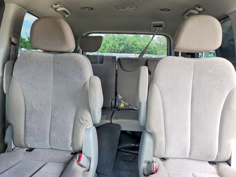 Photo 10 from auction – 2012 KIA SEDONA with VIN KNDMG4C70C6454652