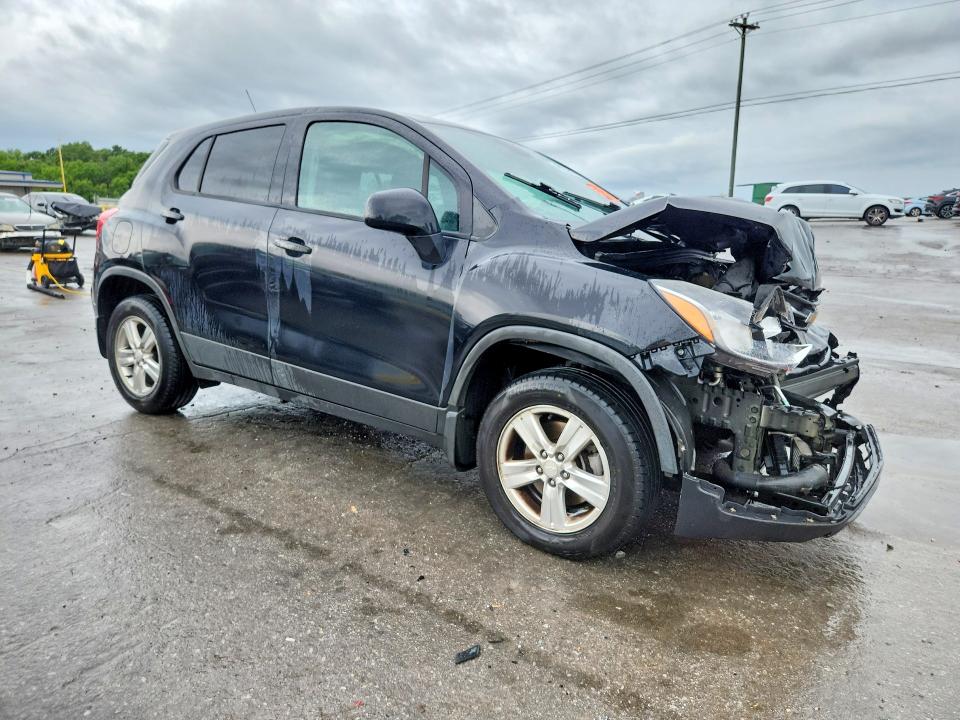 Photo 4 from auction – 2019 CHEVROLET TRAX with VIN 3GNCJKSB3KL248101