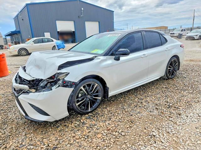 2019 TOYOTA CAMRY - Търг №61932816