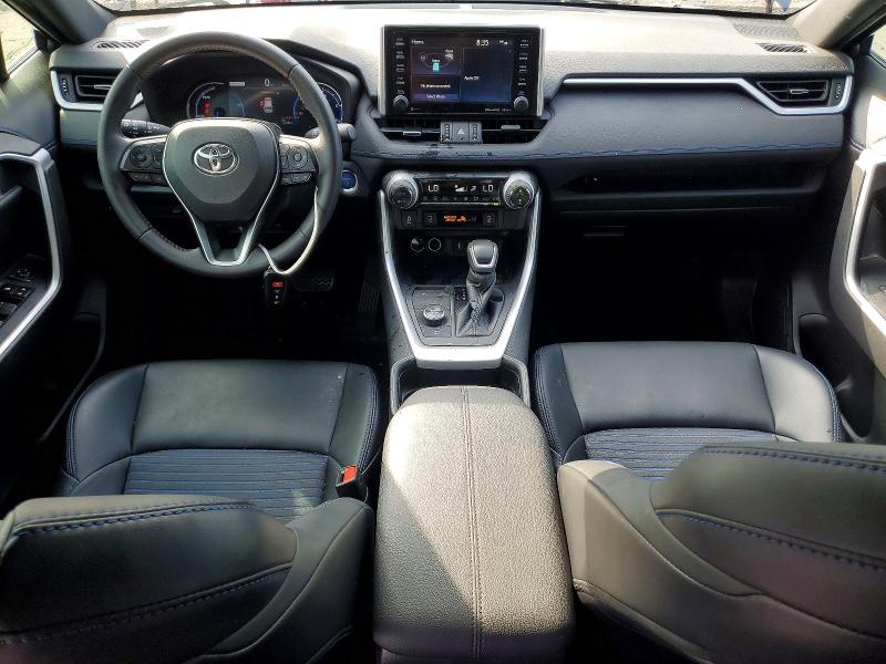 Photo 8 from auction – 2021 TOYOTA RAV4 with VIN 2T3E6RFVXMW019622