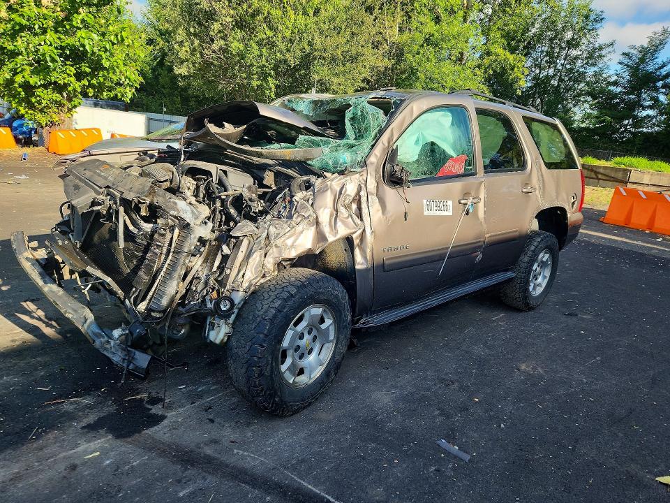 CHEVROLET TAHOE 2013 with VIN 1GNSKBE06DR121244 - Photo from auction