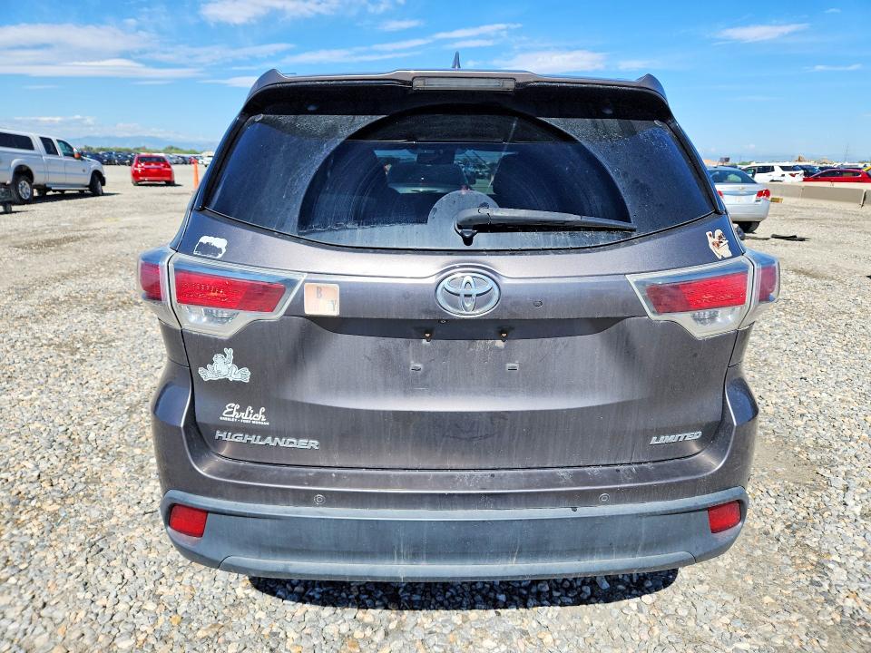 Photo 6 from auction – 2015 TOYOTA HIGHLANDER with VIN 5TDYKRFH0FS081201