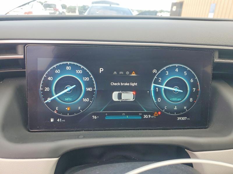 Photo 9 from auction – 2024 HYUNDAI TUCSON with VIN 5NMJACDE0RH433386
