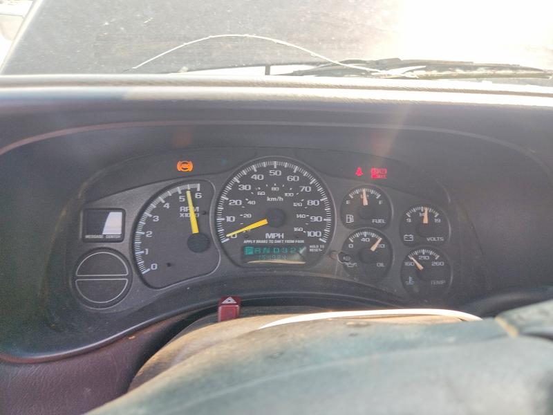 Photo 9 from auction – 2000 CHEVROLET SILVERADO with VIN 1GCEK14T1YE120463