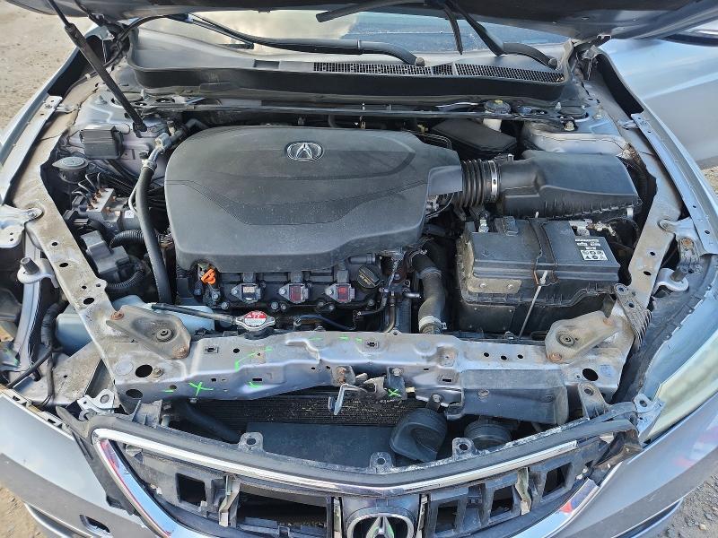 Photo 11 from auction – 2015 ACURA TLX with VIN 19UUB2F50FA003527