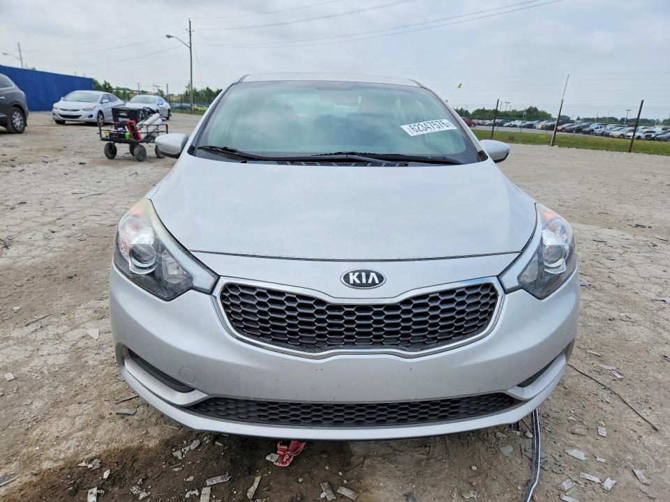 Photo 5 from auction – 2016 KIA FORTE with VIN KNAFK4A62G5518006