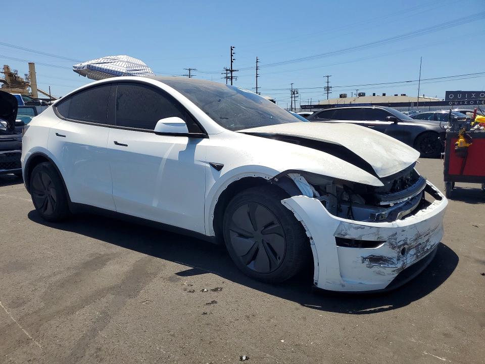 Photo 4 from auction – 2026 TESLA MODEL Y with VIN 7SAYGDEE0TF373154