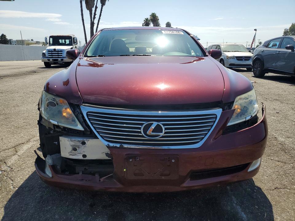 Photo 5 from auction – 2009 LEXUS LS with VIN JTHBL46F195085996