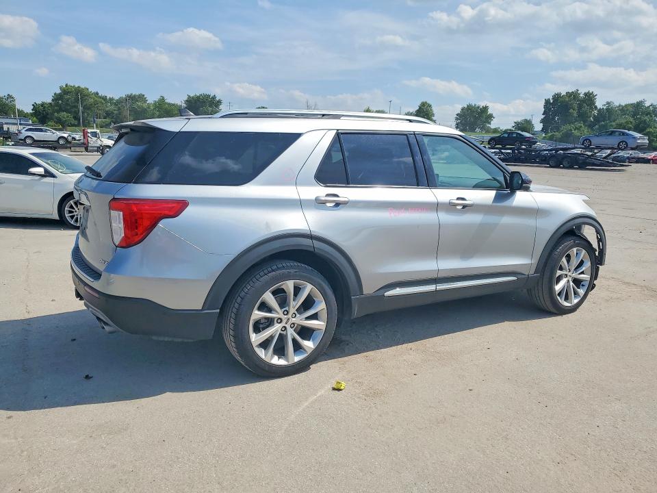 Photo 3 from auction – 2021 FORD EXPLORER with VIN 1FM5K8HC0MGC29140