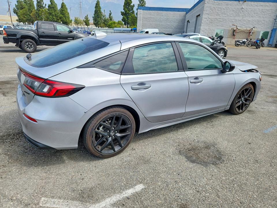 Photo 3 from auction – 2026 HONDA CIVIC with VIN 19XFL2H81TE003461