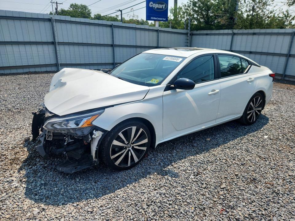 NISSAN ALTIMA 2021 with VIN 1N4AL4CV1MN329427 - Photo from auction
