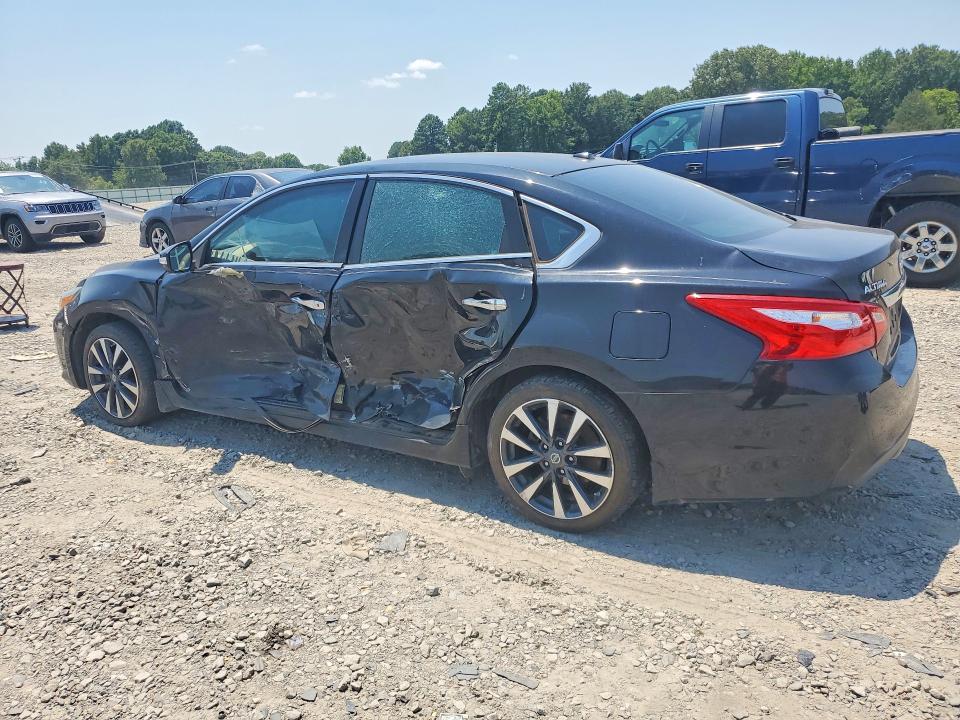 Photo 2 from auction – 2017 NISSAN ALTIMA with VIN 1N4AL3AP2HC126336