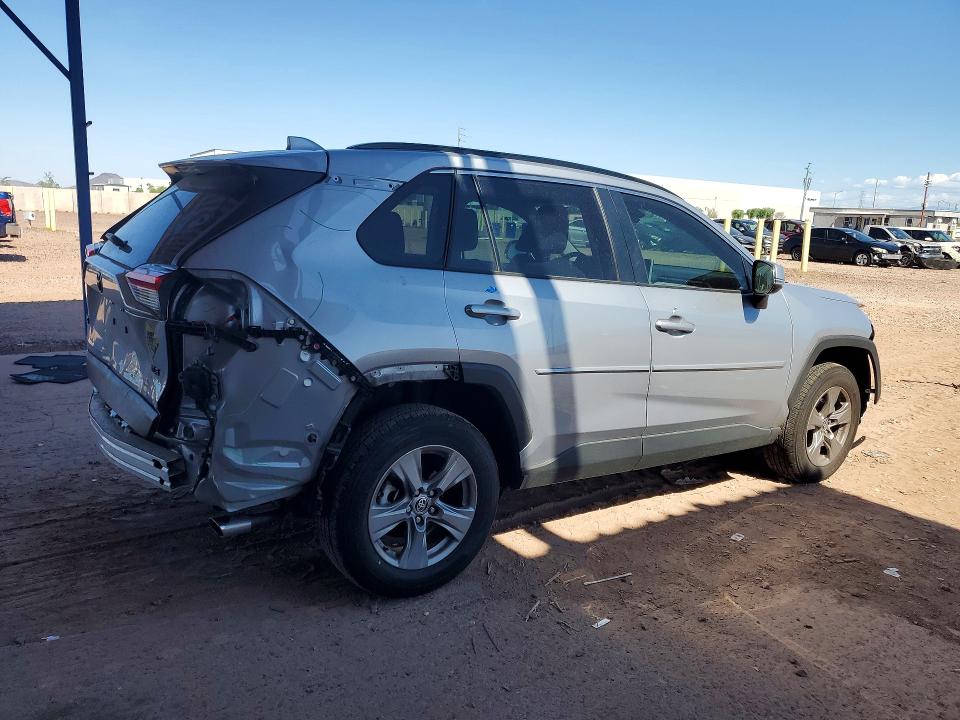 Photo 3 from auction – 2024 TOYOTA RAV4 with VIN JTMW1RFV4RD125409