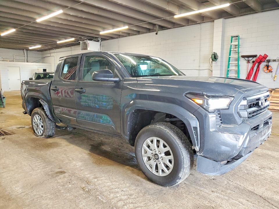 Photo 4 from auction – 2025 TOYOTA TACOMA with VIN 3TYLD5KN4ST016990