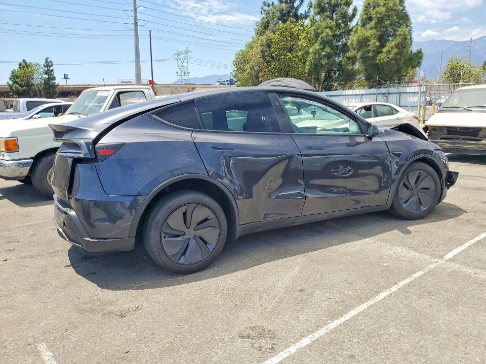 Photo 3 from auction – 2026 TESLA MODEL Y with VIN 7SAYGDED0TF584314