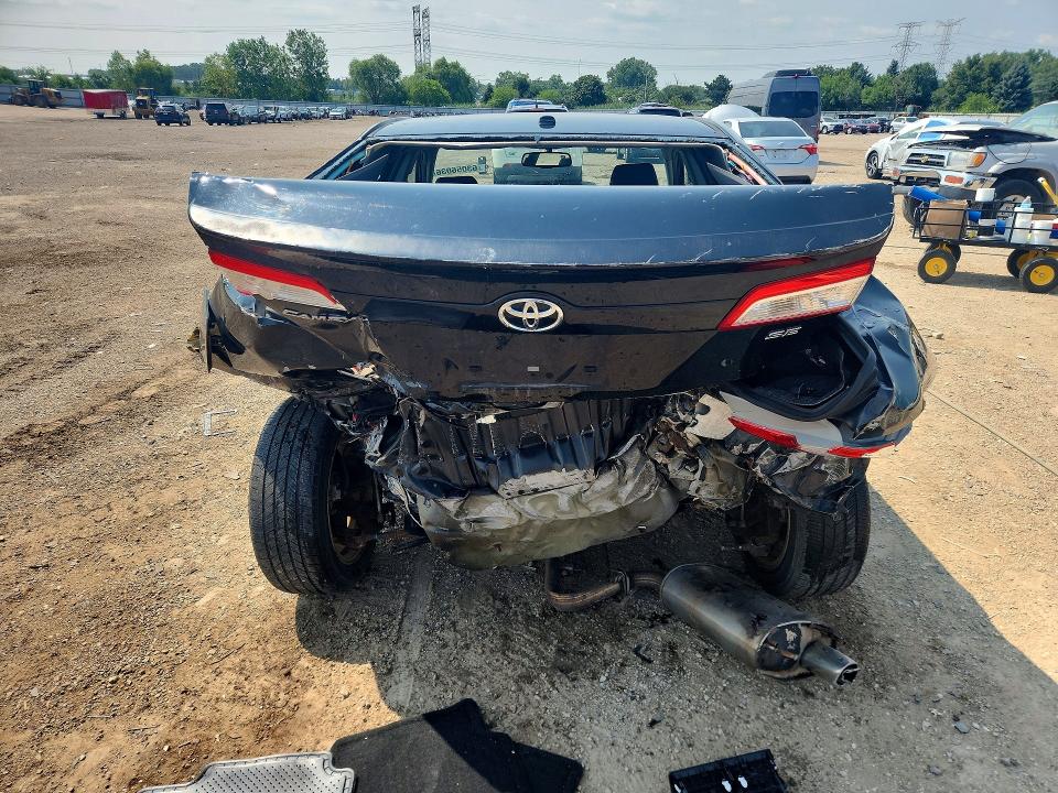 Zdjęcie 6 z aukcji – 2014 TOYOTA CAMRY z VIN 4T1BF1FK3EU813804