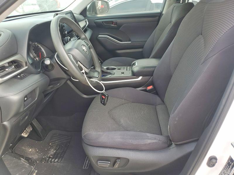 Photo 7 from auction – 2022 TOYOTA HIGHLANDER with VIN 5TDCZRAH7NS099643