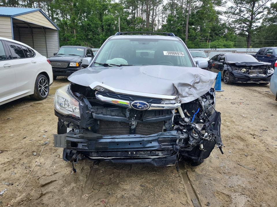 Photo 5 from auction – 2017 SUBARU FORESTER with VIN JF2SJAGC2HH454549