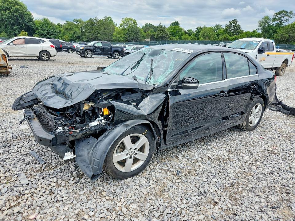 VOLKSWAGEN JETTA 2013 with VIN 3VWLL7AJ4DM431235 - Photo from auction