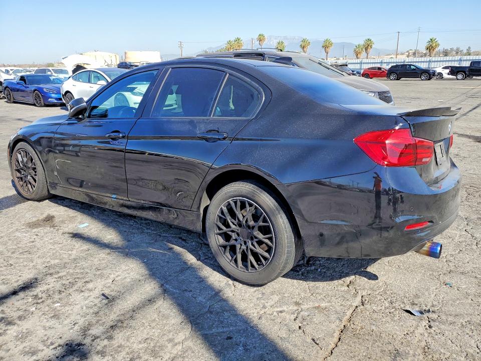 Photo 2 from auction – 2018 BMW 320 with VIN WBA8E1G54JNU93551