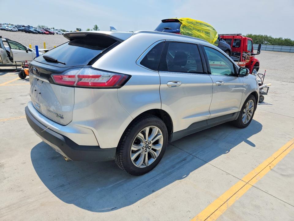Photo 3 from auction – 2019 FORD EDGE with VIN 2FMPK4K95KBC02812