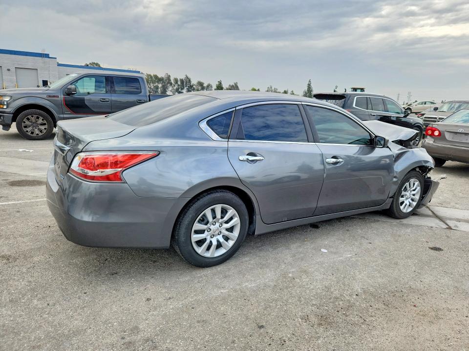 Photo 3 from auction – 2014 NISSAN ALTIMA with VIN 1N4AL3AP6EC266496