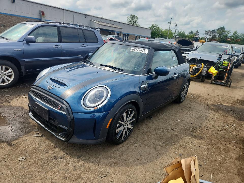 MINI COOPER 2022 с VIN WMW43DL06N3N40564 - Снимка от търг