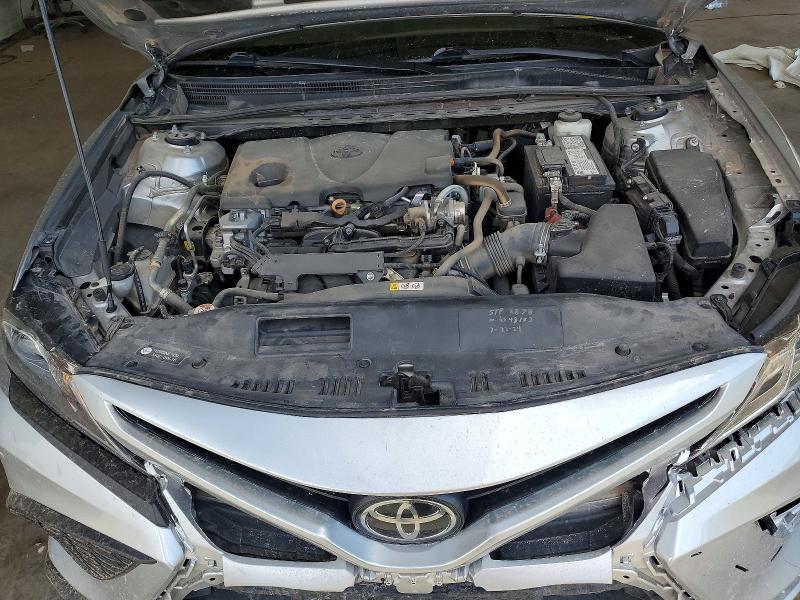 Photo 11 from auction – 2022 TOYOTA CAMRY with VIN 4T1G11AK8NU686236