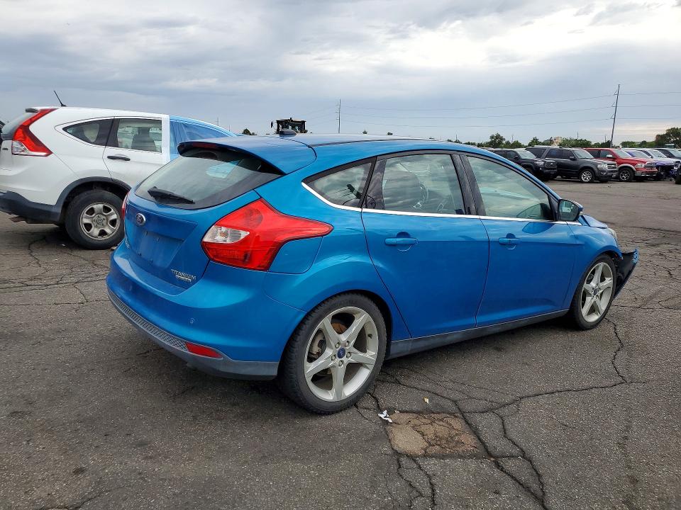 Photo 3 from auction – 2014 FORD FOCUS with VIN 1FADP3N20EL185087