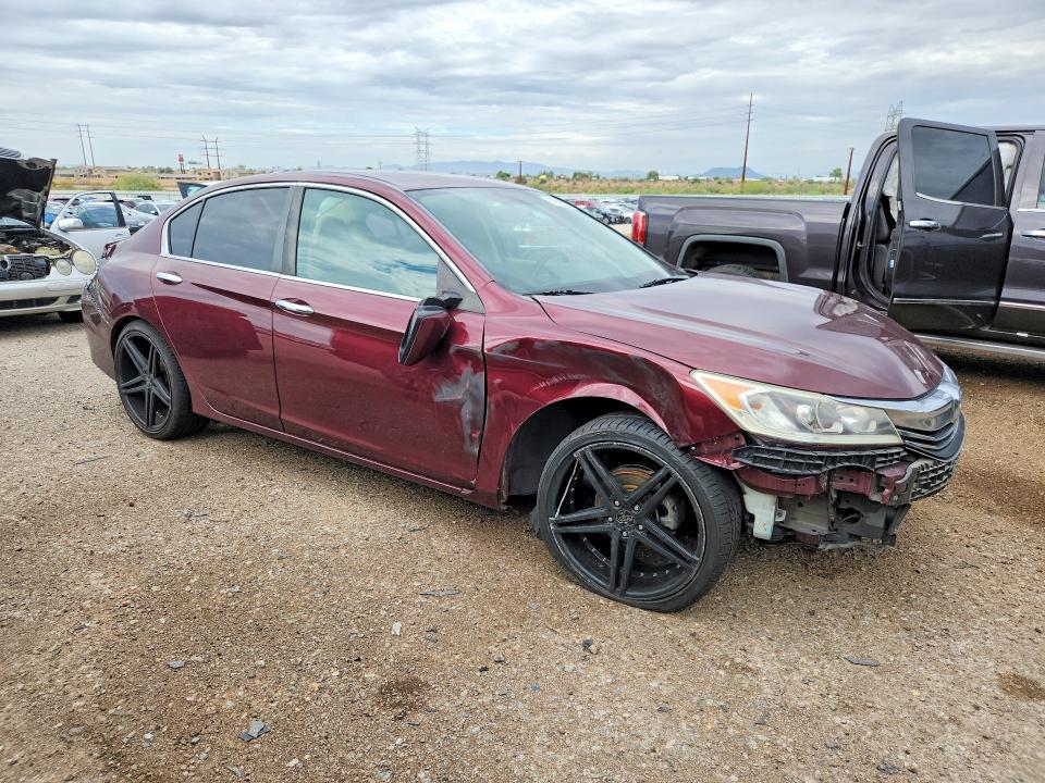 Photo 4 from auction – 2016 HONDA ACCORD with VIN 1HGCR2F37GA104054