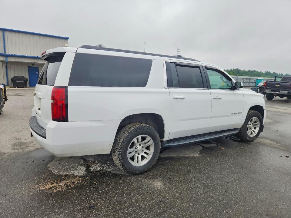Photo 3 from auction – 2019 CHEVROLET SUBURBAN with VIN 1GNSKGKC2KR107043