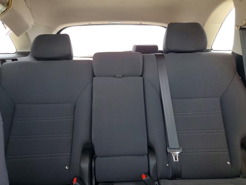 Photo 10 from auction – 2018 KIA SORENTO with VIN 5XYPGDA52JG372625