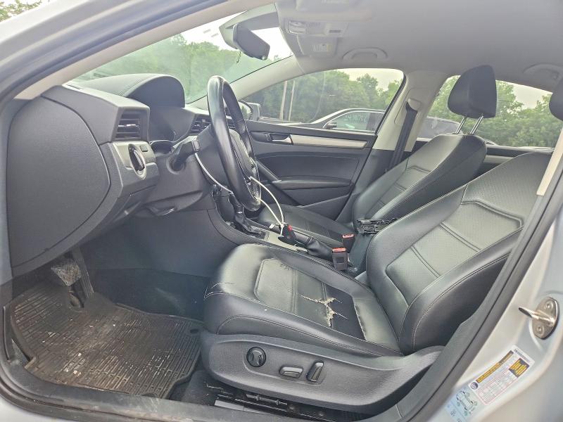 Photo 7 from auction – 2020 VOLKSWAGEN PASSAT with VIN 1VWSA7A39LC026068