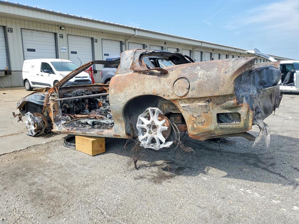 Photo 2 from auction – 2000 CHEVROLET CAMARO with VIN 2G1FP22K9Y2125016