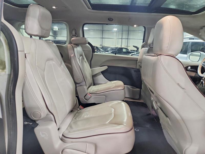 Photo 11 from auction – 2020 CHRYSLER PACIFICA with VIN 2C4RC1GG9LR114578