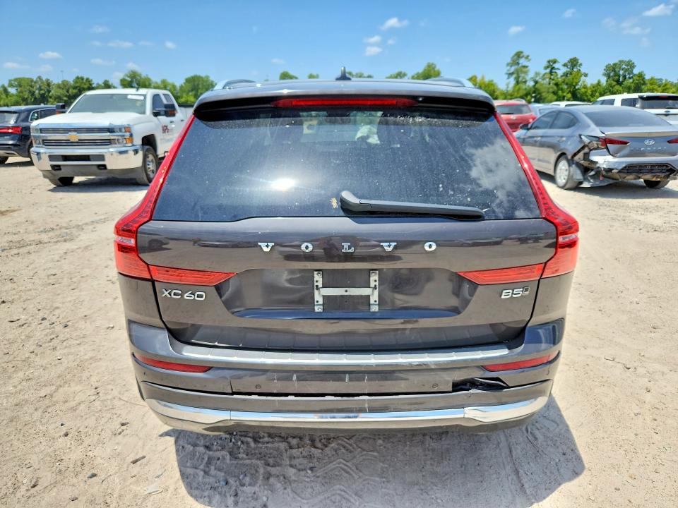 Photo 6 from auction – 2022 VOLVO XC60 with VIN YV4L12RL0N1910930