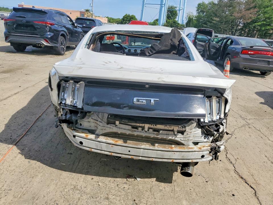 Photo 6 from auction – 2016 FORD MUSTANG with VIN 1FA6P8CF3G5264353