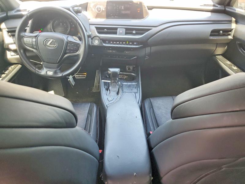 Photo 8 from auction – 2019 LEXUS UX with VIN JTHY3JBHXK2009488