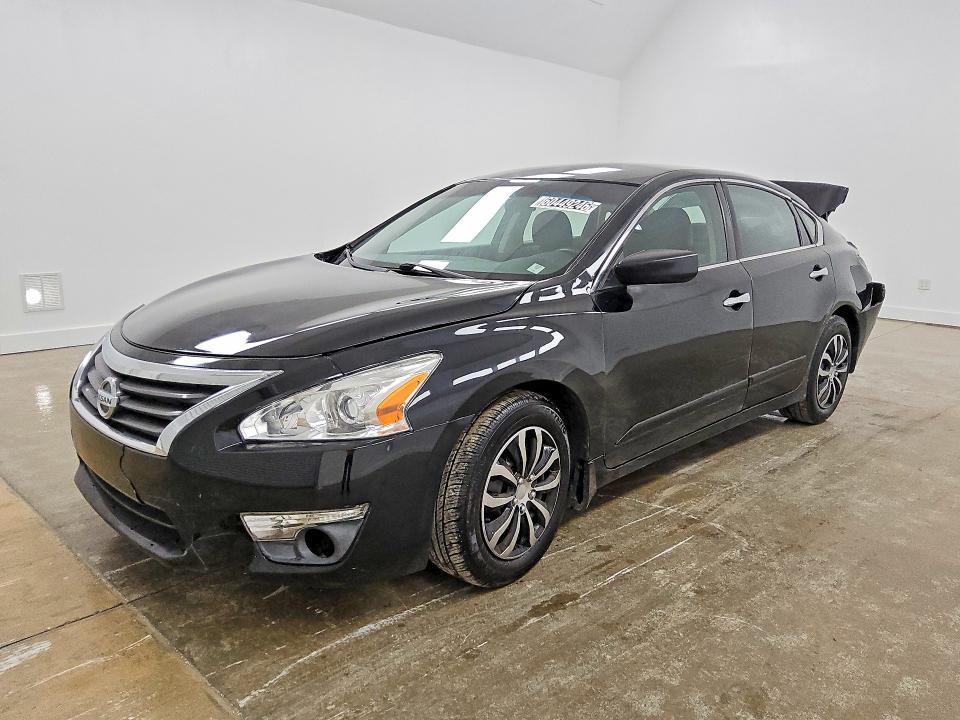 NISSAN ALTIMA 2015 with VIN 1N4AL3AP9FN369661 - Photo from auction
