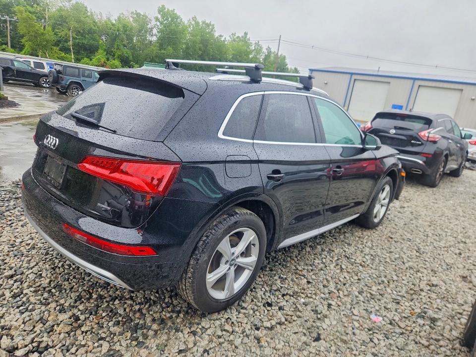 Photo 3 from auction – 2020 AUDI Q5 with VIN WA1ANAFY5L2044071