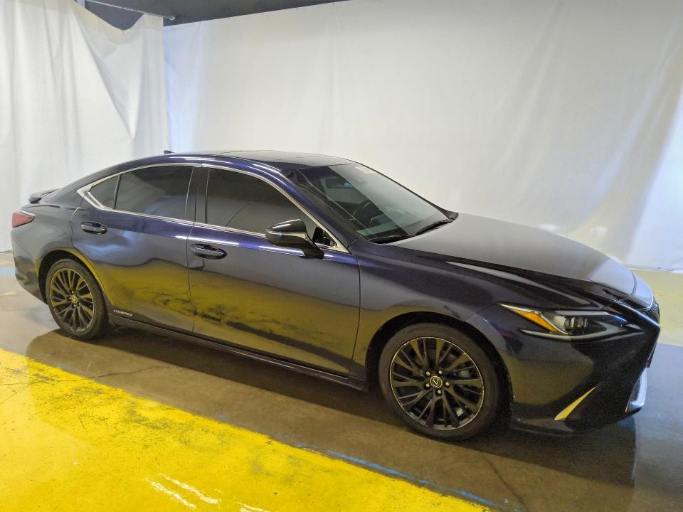 صورة رقم 4 من المزاد - 2021 LEXUS ES مع VIN 58ADA1C19MU005418
