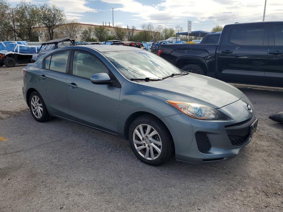 Photo 4 from auction – 2012 MAZDA 3 with VIN JM1BL1V80C1578165