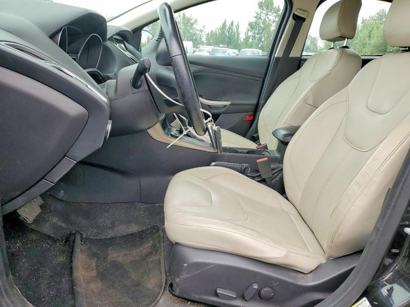 Photo 7 from auction – 2015 FORD FOCUS with VIN 1FADP3N22FL222111